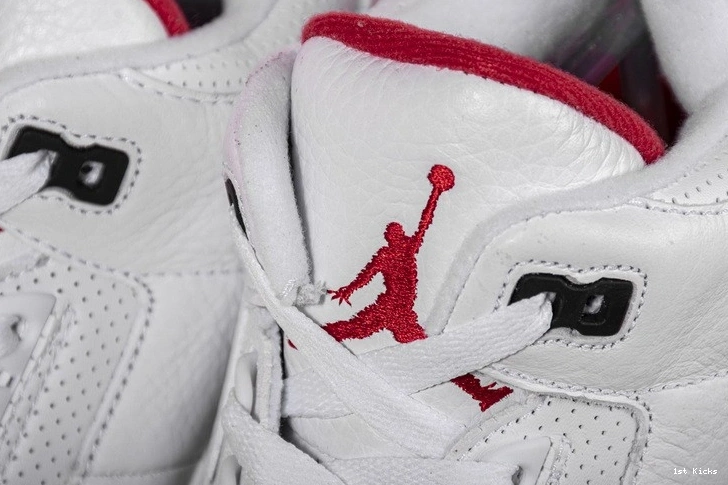 136064-116 3 Hall of  Fame Jordan Retro 0303